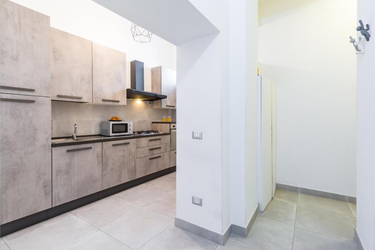 Foria 49 Apartments By Wonderful Italy Napoli Exterior foto
